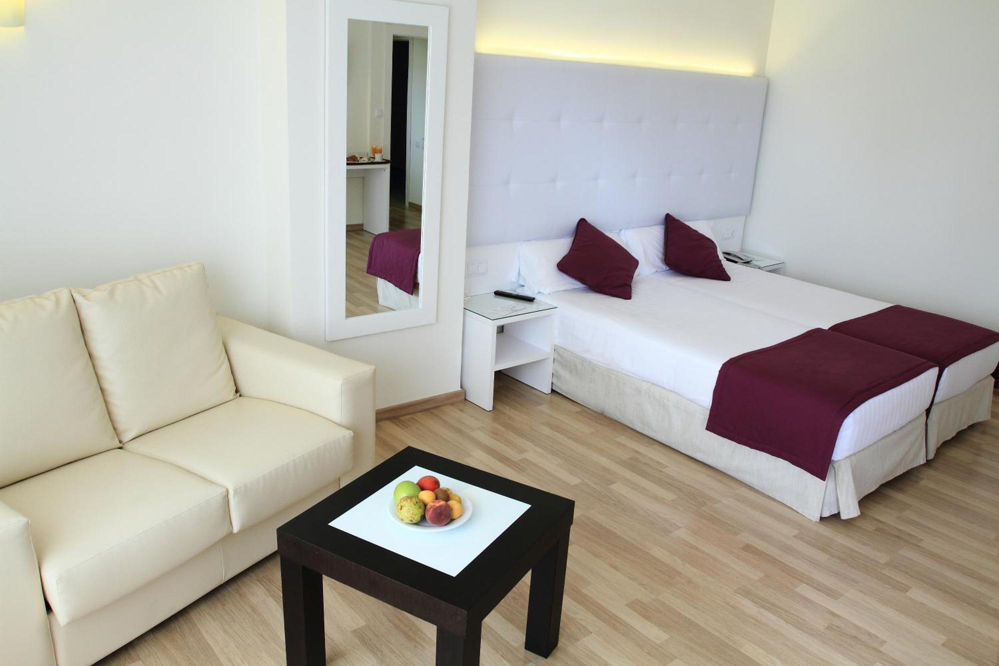 Hotel Albahia 3*